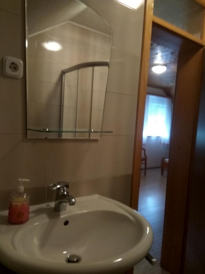 קורניצה Rooms Josip מראה חיצוני תמונה