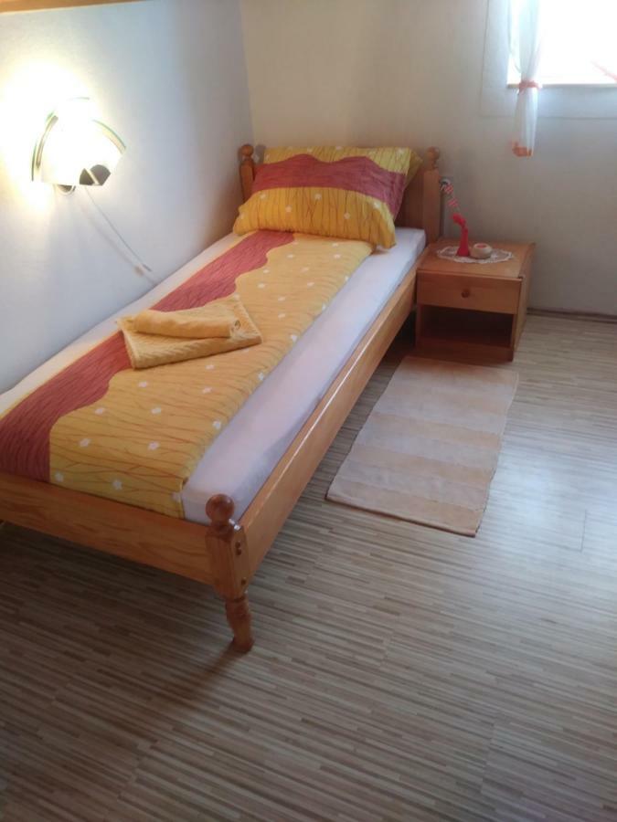 קורניצה Rooms Josip מראה חיצוני תמונה
